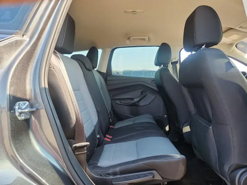 2017 FORD ESCAPE S  