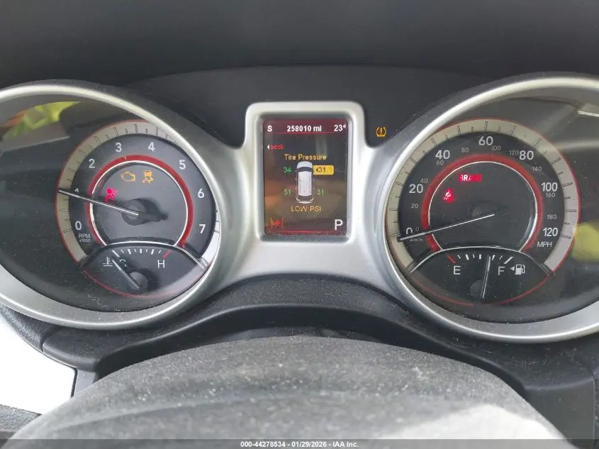 2011 DODGE JOURNEY CREW