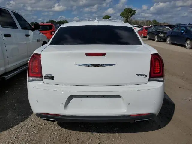 2018 CHRYSLER 300 S  