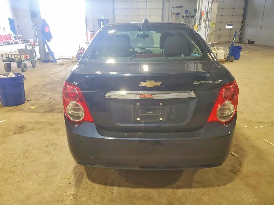 2015 CHEVROLET SONIC LT  