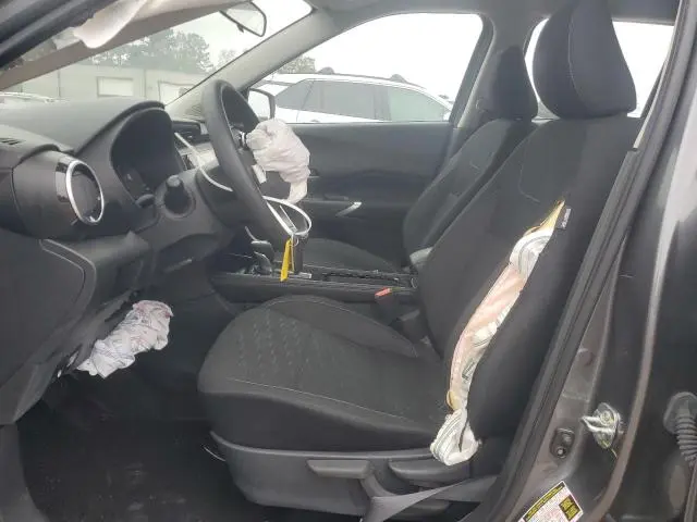 2024 NISSAN KICKS SV  