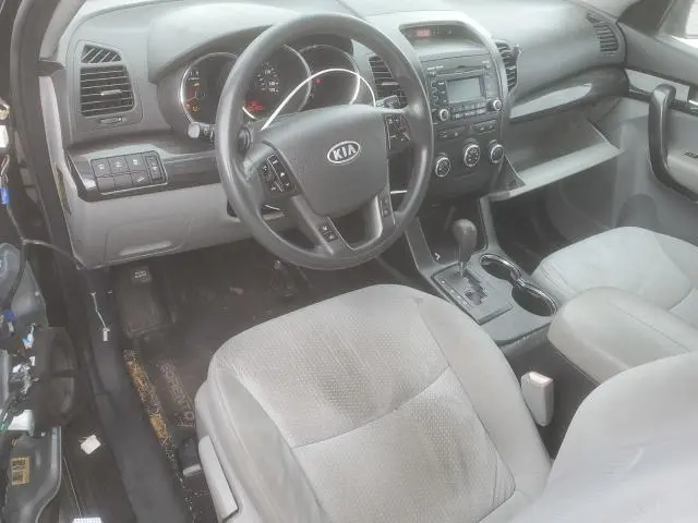 2012 KIA SORENTO BASE  