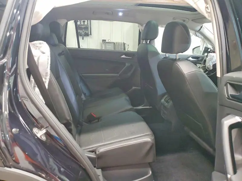 2018 VOLKSWAGEN TIGUAN SE  