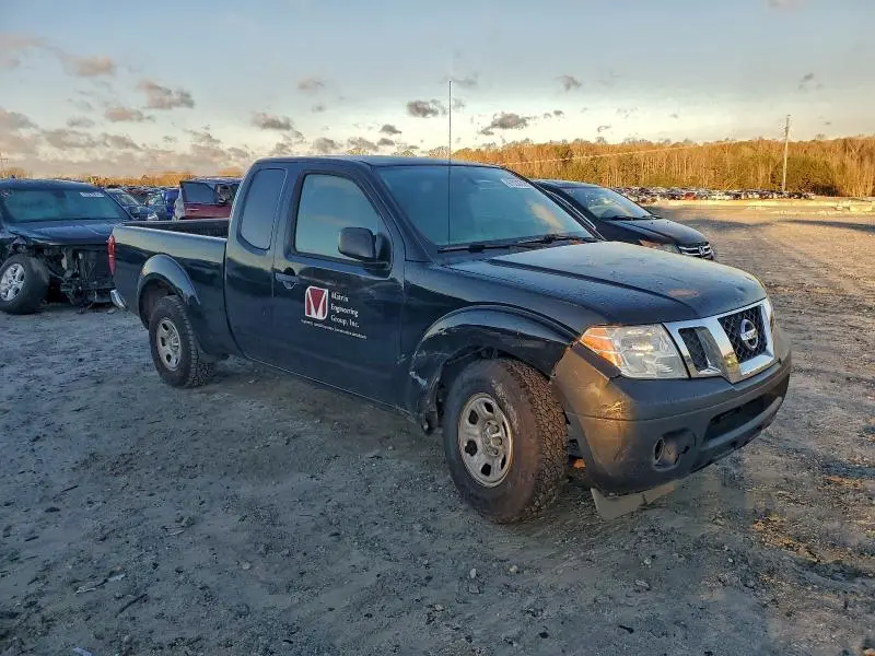 2013 NISSAN FRONTIER S  
