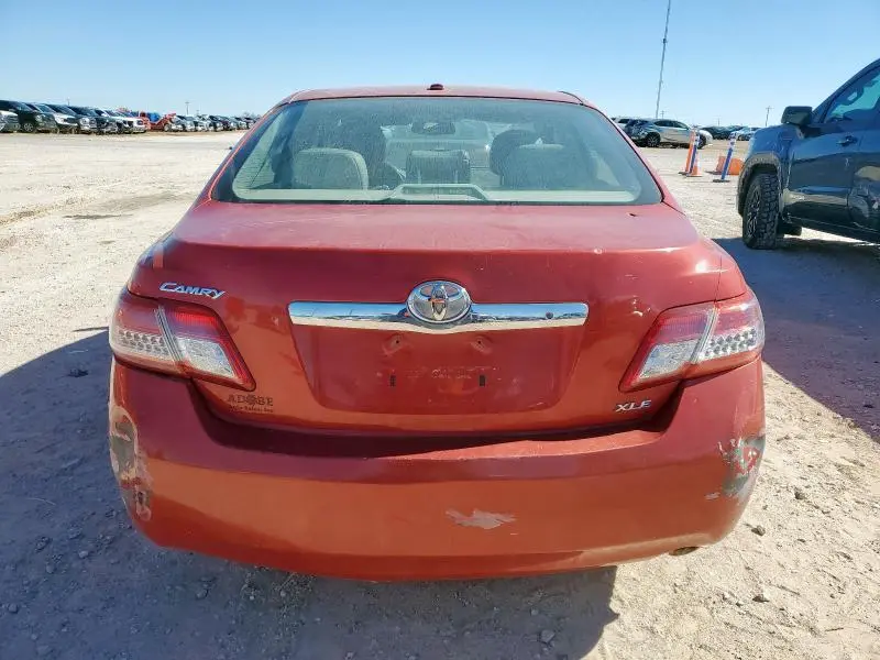 2011 TOYOTA CAMRY BASE  