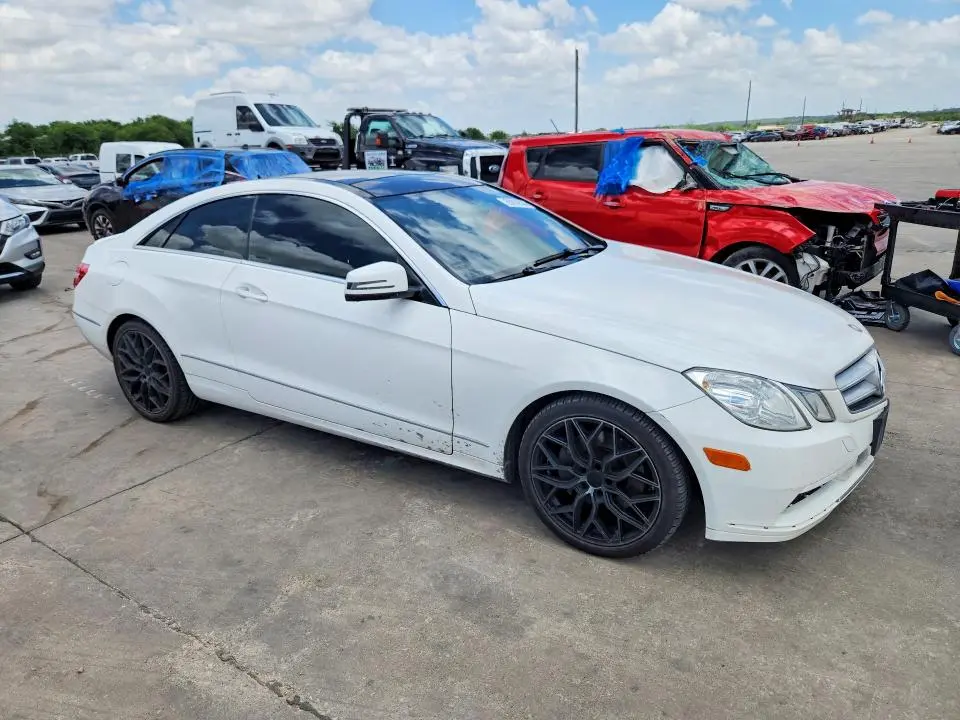 2013 MERCEDES-BENZ E 350  