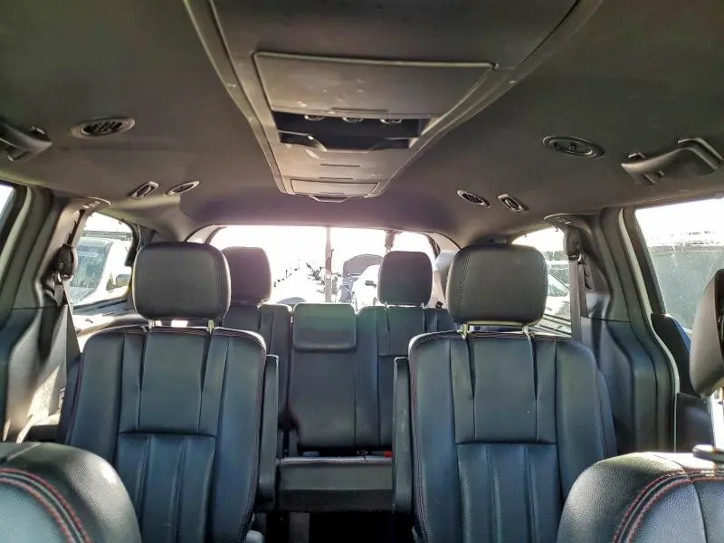 2017 DODGE GRAND CARAVAN GT  