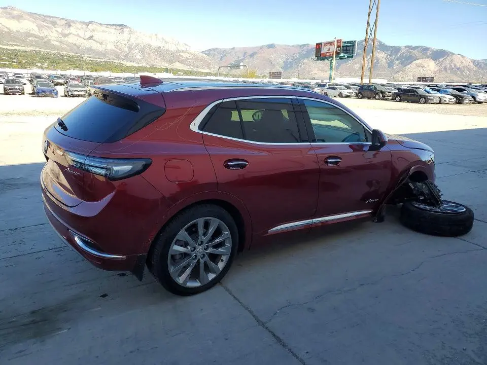 2022 BUICK ENVISION AVENIR  