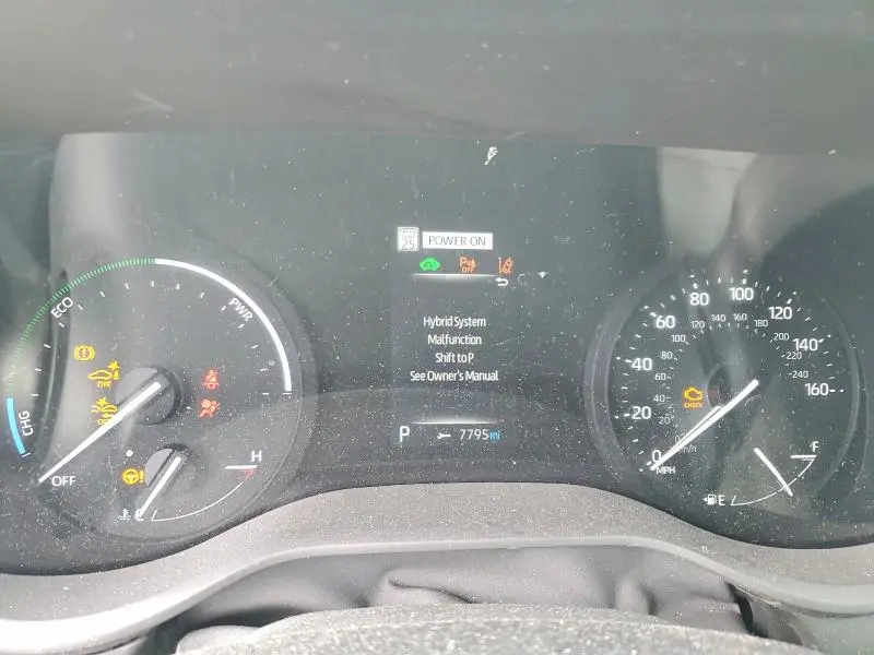 2023 TOYOTA SIENNA XSE  