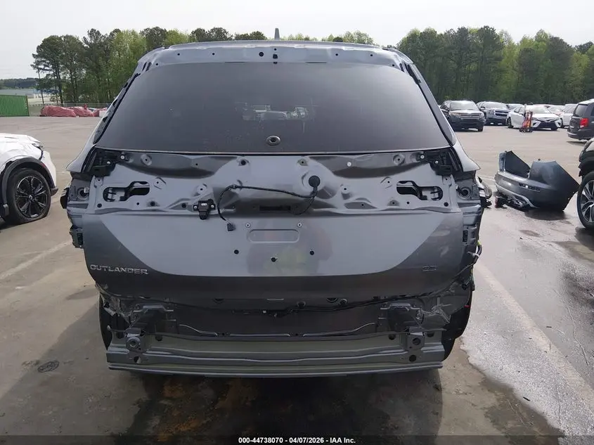 2024 MITSUBISHI OUTLANDER SE 2.5 2WD