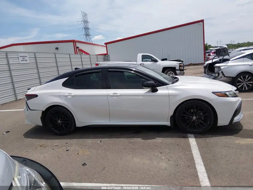 2021 TOYOTA CAMRY XSE