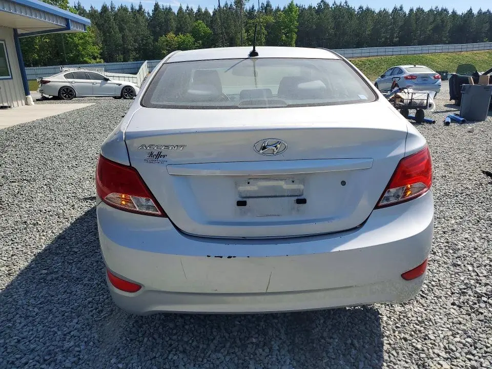 2015 HYUNDAI ACCENT GLS  