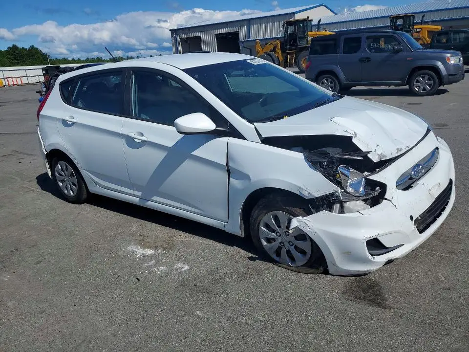 2016 HYUNDAI ACCENT SE  