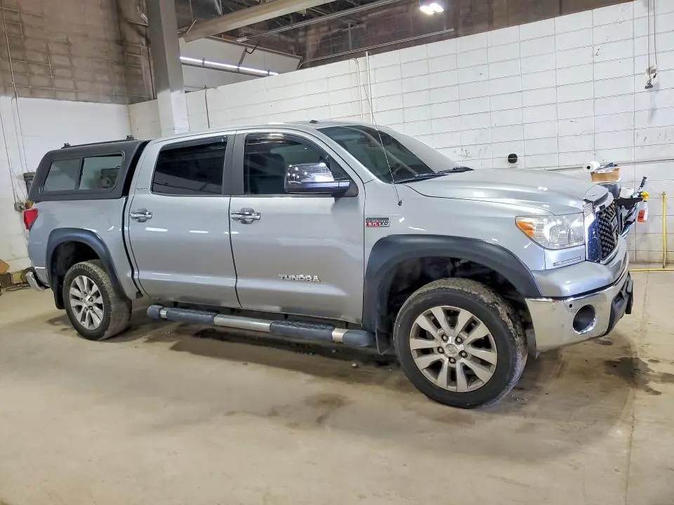 2011 TOYOTA TUNDRA CREWMAX LIMITED  