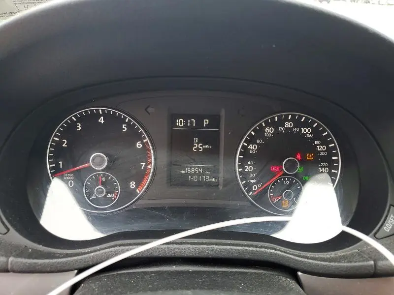 2014 VOLKSWAGEN PASSAT S  