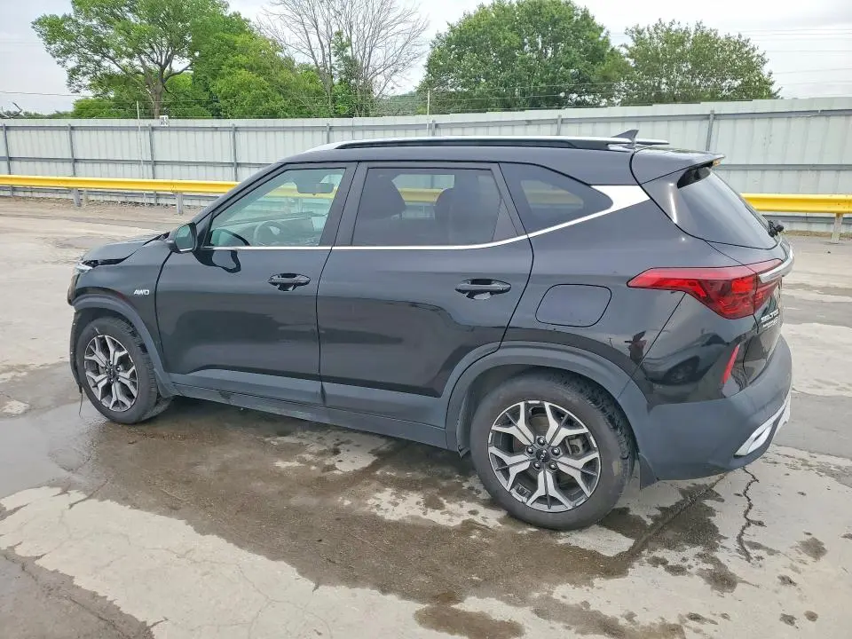 2022 KIA SELTOS EX  