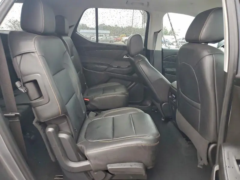 2021 CHEVROLET TRAVERSE LT  