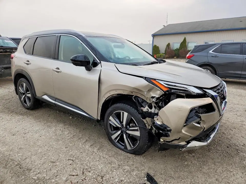2022 NISSAN ROGUE PLATINUM  