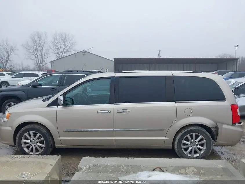 2015 CHRYSLER TOWN & COUNTRY LIMITED PLATINUM