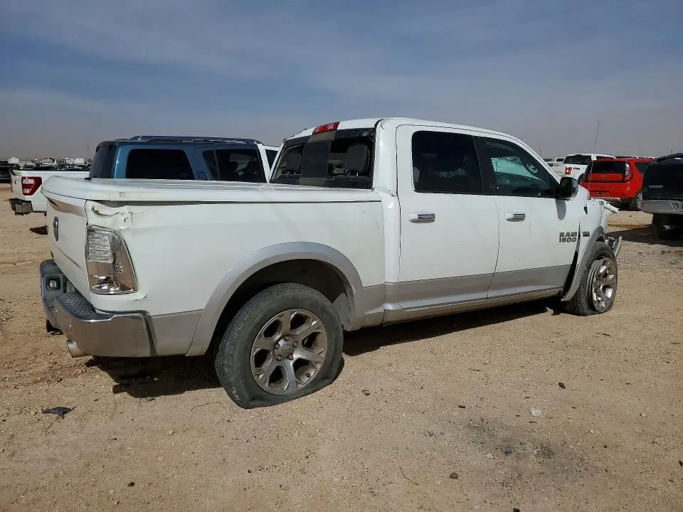 2015 RAM 1500 LARAMIE  