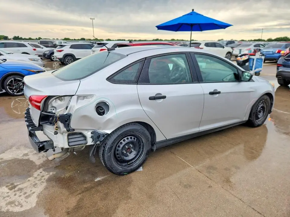 2016 FORD FOCUS S  