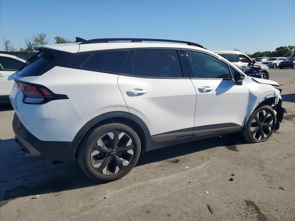 2023 KIA SPORTAGE X-LINE  