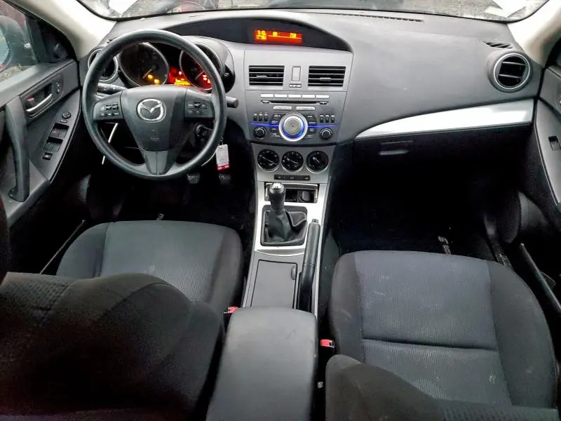 2010 MAZDA 3 I  