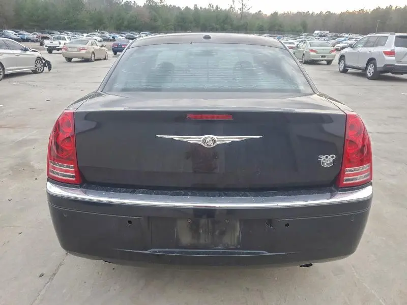 2010 CHRYSLER 300C   