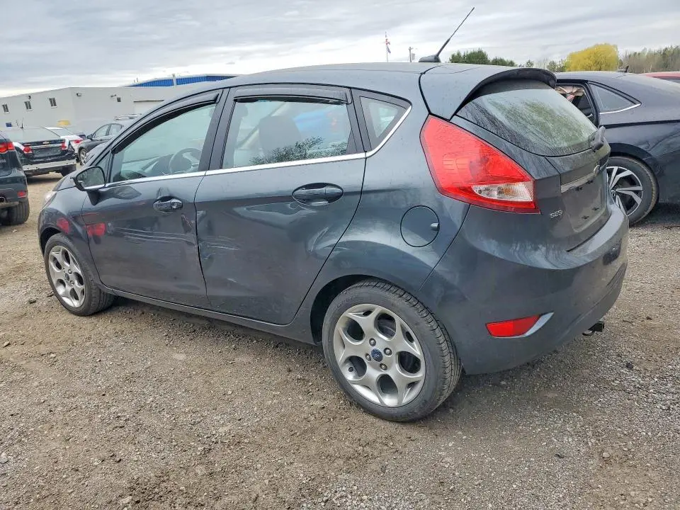 2011 FORD FIESTA SES  