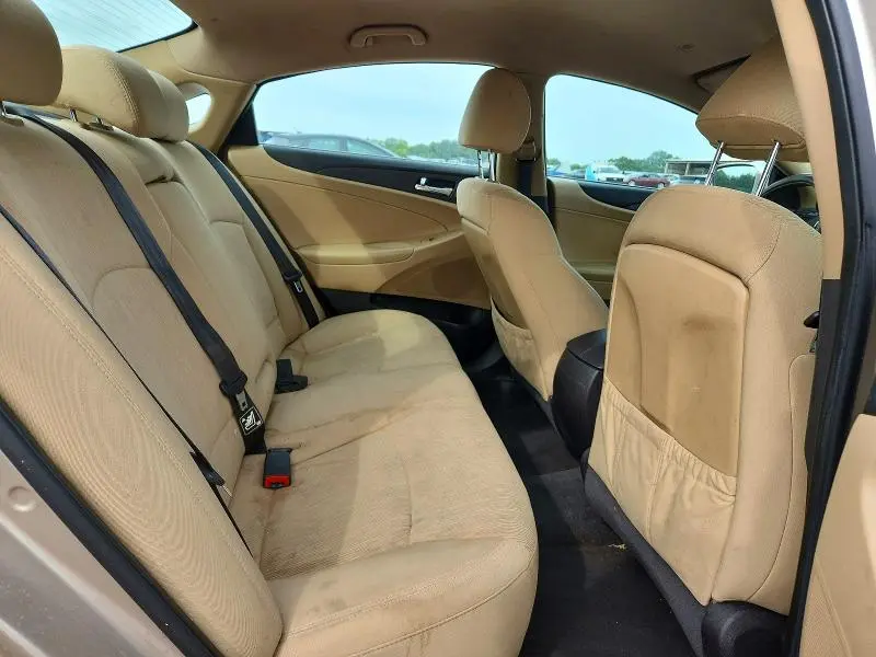 2012 HYUNDAI SONATA GLS  