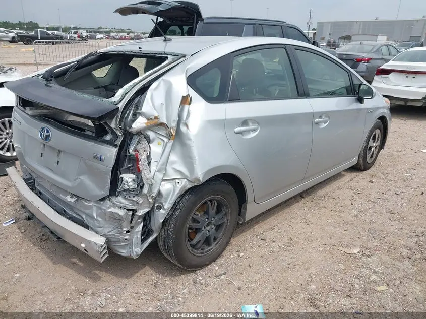 2013 TOYOTA PRIUS TWO