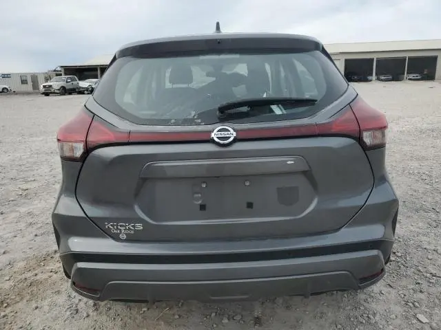 2021 NISSAN KICKS S  