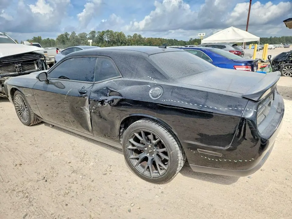 2015 DODGE CHALLENGER SXT PLUS  
