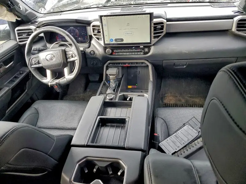 2025 TOYOTA TUNDRA CREWMAX LIMITED  