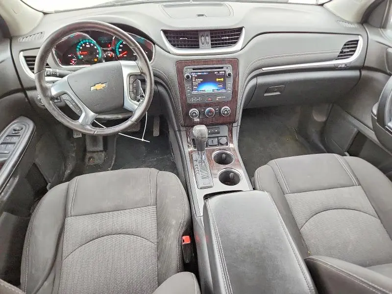 2015 CHEVROLET TRAVERSE LT  