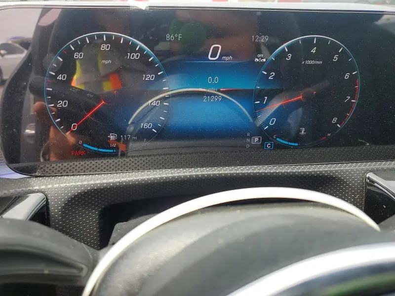 2023 MERCEDES-BENZ CLA 250  
