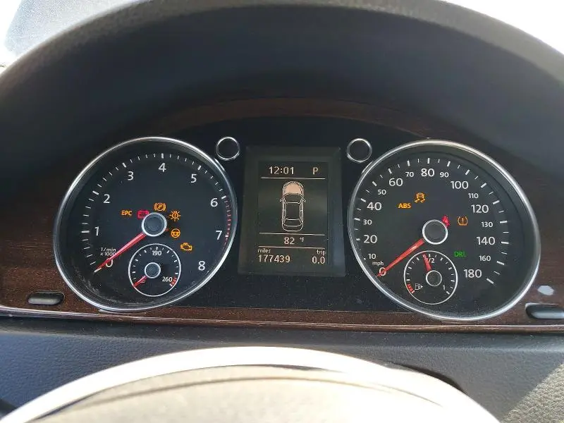 2012 VOLKSWAGEN CC LUXURY  