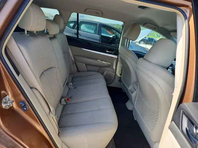 2011 SUBARU OUTBACK 2.5I PREMIUM  