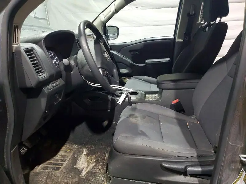 2024 NISSAN FRONTIER S  