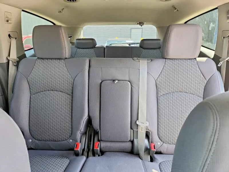 2012 CHEVROLET TRAVERSE LS  