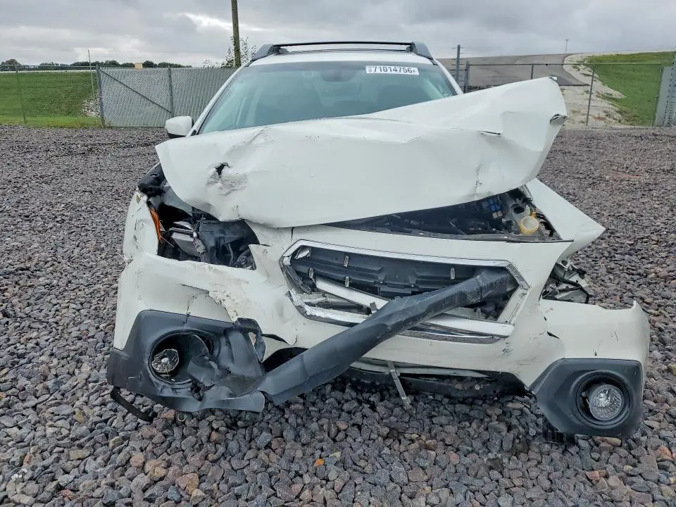 2017 SUBARU OUTBACK 2.5I PREMIUM  