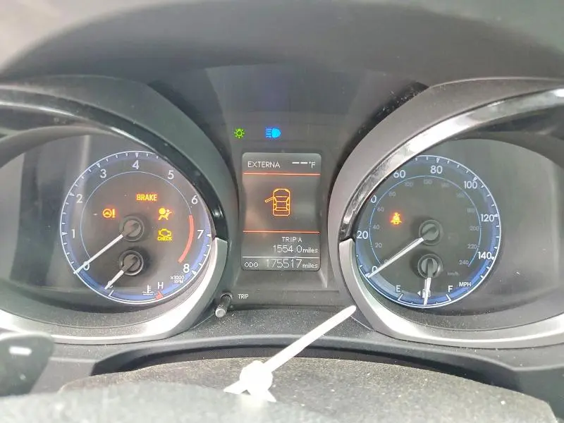 2015 TOYOTA COROLLA S PLUS  