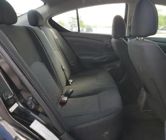 2018 NISSAN VERSA S  