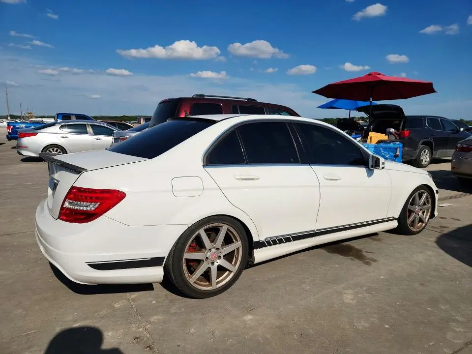 2014 MERCEDES-BENZ C 250  
