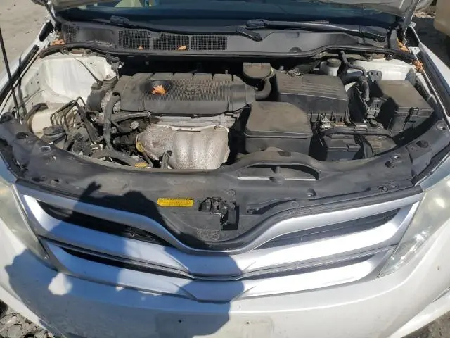 2015 TOYOTA VENZA LE  