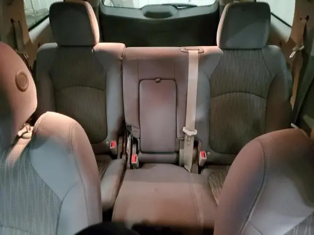 2013 CHEVROLET TRAVERSE LS  