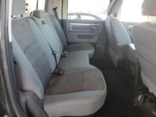 2015 RAM 1500 SLT  