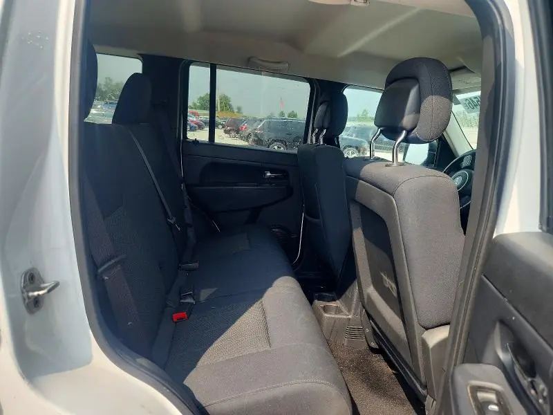 2012 JEEP LIBERTY SPORT  