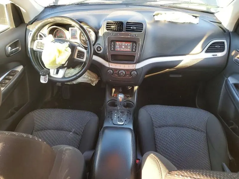 2020 DODGE JOURNEY SE  