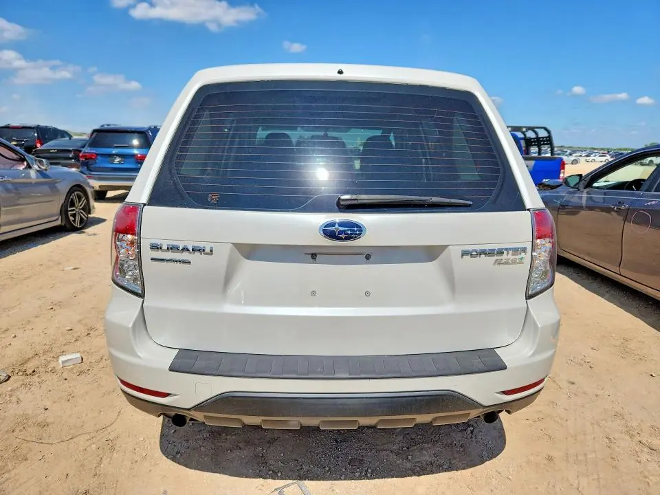 2010 SUBARU FORESTER 2.5X  